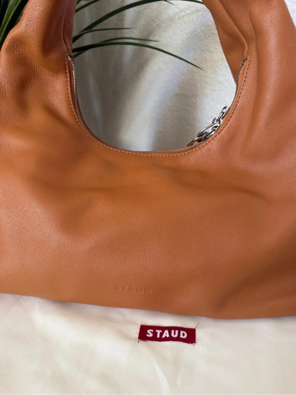 STAUD authentic medium